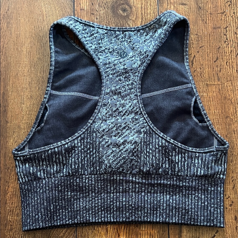 Lululemon Crop To - Picture 3 of 5